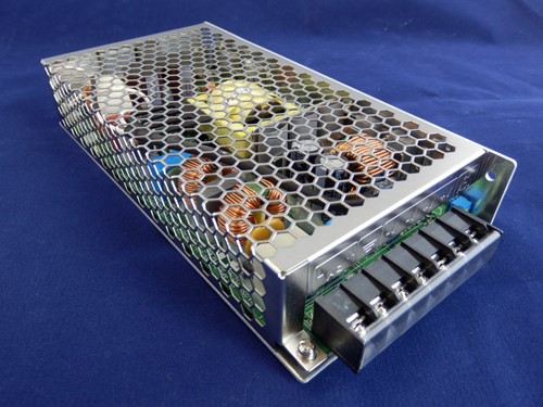 LED Netzteil 230 V AC  12 V  150 W
